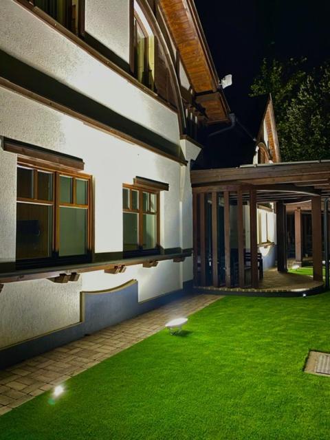 Hvt Comfort Apartments Mezőkövesd Exterior foto